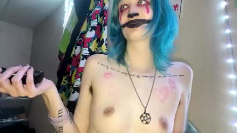 Snapshot of beckytheclown chatting on February 2025 10:37:01 PM Beckytheclown online show from February 2025 10:37:01 PM