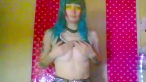 Snapshot of beckytheclown chatting on November 2025 07:35:02 PM Beckytheclown online show from November 2025 07:35:02 PM