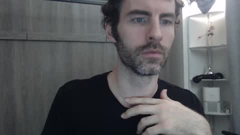 bedghost  online show from April 2026 11:13:02 PM