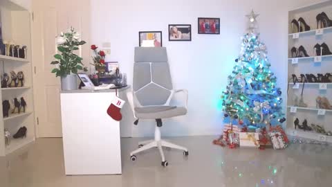 Snapshot of beebeethai chatting on December 2024 04:31:02 AM Bee if you ever see the girl who can take 12 inch all the way inside the ass try me online show from December 2024 04:31:02 AM