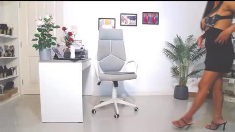 Snapshot of beebeethai chatting on March 2025 03:54:01 AM Bee if you ever see the girl who can take 12 inch all the way inside the ass try me online show from March 2025 03:54:01 AM