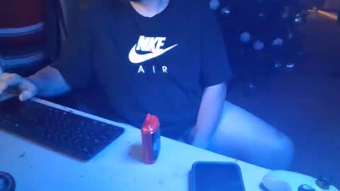 Snapshot of beefystick93 chatting on January 2025 02:45:01 PM beefystick93 online show from January 2025 02:45:01 PM