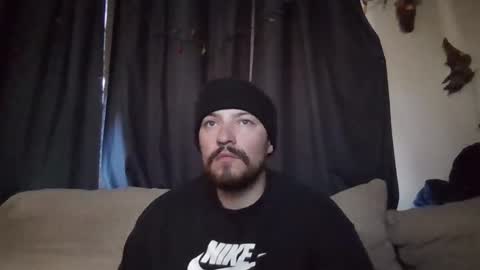 Snapshot of beefystick93 chatting on February 2025 02:42:02 PM beefystick93 online show from February 2025 02:42:02 PM