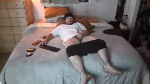 Snapshot of beefystick93 chatting on October 2025 02:39:02 PM beefystick93 online show from October 2025 02:39:02 PM