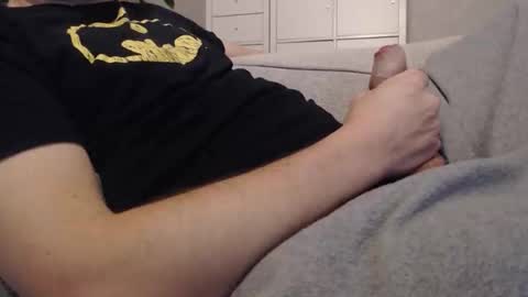 beejee88 online show from March 2026 09:10:01 PM