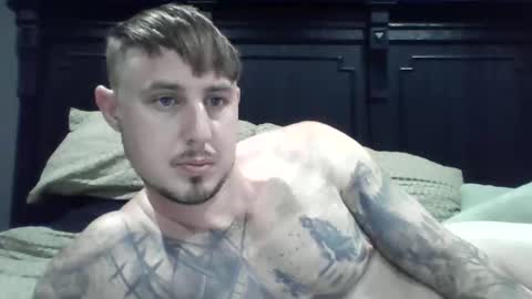 Snapshot of beelzebubxo chatting on January 2025 10:49:02 AM beelzebubxo online show from January 2025 10:49:02 AM