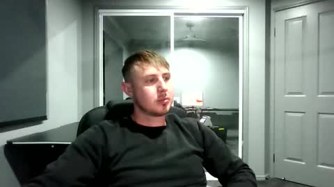 Snapshot of beelzebubxo chatting on September 2025 10:04:02 AM beelzebubxo online show from September 2025 10:04:02 AM