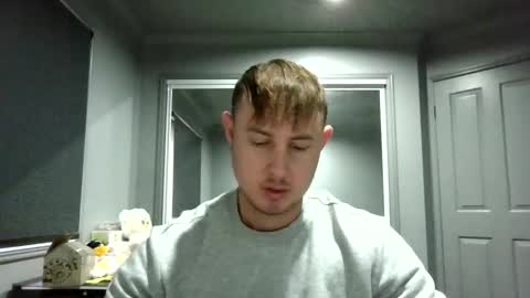 Snapshot of beelzebubxo chatting on October 2025 11:24:02 PM beelzebubxo online show from October 2025 11:24:02 PM