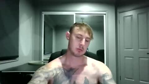 Snapshot of beelzebubxo chatting on December 2025 11:41:02 AM beelzebubxo online show from December 2025 11:41:02 AM
