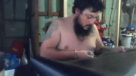 beenallover92 online show from December 2025 02:41:02 AM