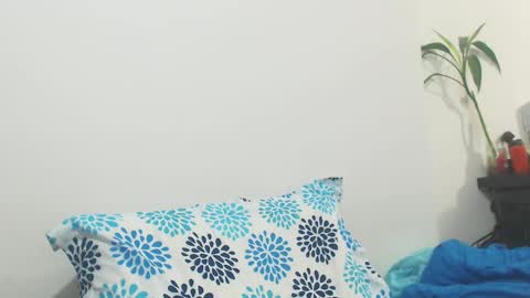 Snapshot of beentage chatting on October 2025 06:25:01 AM Alex online show from October 2025 06:25:01 AM