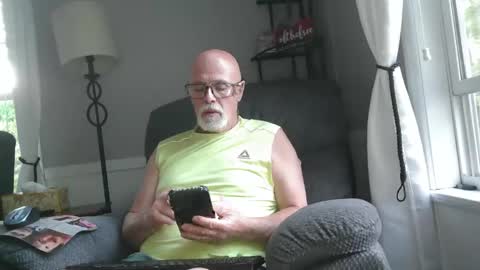 beep_b33p online show from May 2026 11:24:02 PM