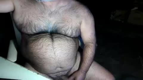 Snapshot of beers19 chatting on October 2025 01:56:02 PM beers19 online show from October 2025 01:56:02 PM