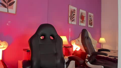 Snapshot of belajones chatting on November 2025 03:47:02 PM Bela online show from November 2025 03:47:02 PM