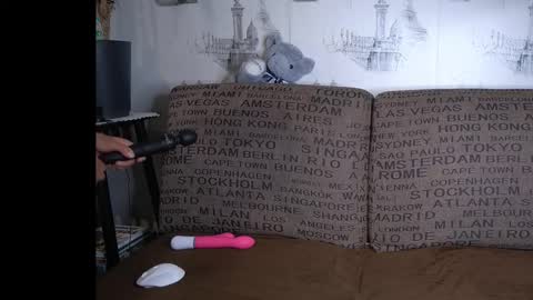 Snapshot of belarose chatting on September 2025 10:19:02 AM Belarose online show from September 2025 10:19:02 AM