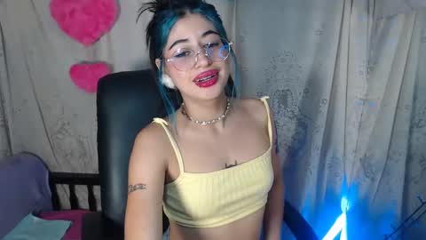 Snapshot of belinda_luna_ chatting on December 2024 01:25:01 AM modelo independiente online show from December 2024 01:25:01 AM