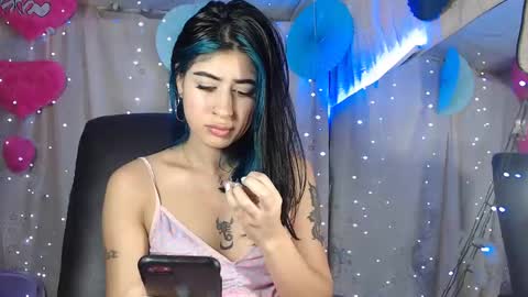 Snapshot of belinda_luna_ chatting on January 2025 02:32:02 AM modelo independiente online show from January 2025 02:32:02 AM