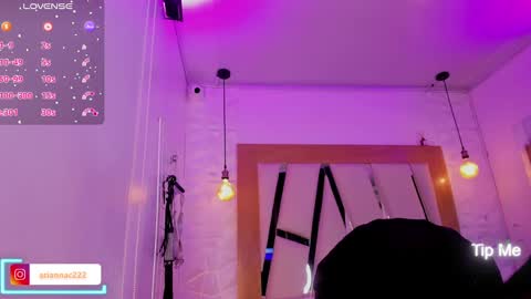 Snapshot of belinda_ws chatting on January 2025 07:42:02 PM Bella online show from January 2025 07:42:02 PM