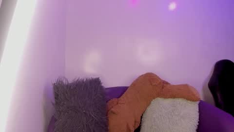 Bella online show from February 2026 05:12:02 AM