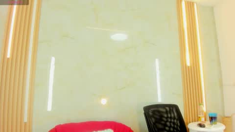 Belkilima  online show from February 2026 08:24:02 PM