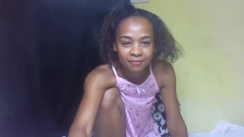 Snapshot of bella193999 chatting on January 2025 04:41:01 PM bella193999 online show from January 2025 04:41:01 PM