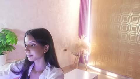 bella19   online show from May 2026 08:25:02 PM