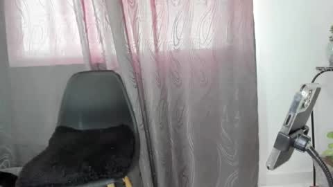 isabella online show from February 2025 04:50:02 PM