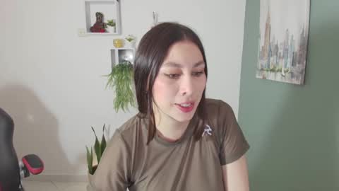 Snapshot of bella_99x chatting on January 2025 12:41:02 PM Bel 3 online show from January 2025 12:41:02 PM