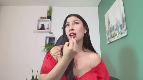 Snapshot of bella_99x chatting on February 2025 02:48:01 PM Bel 3 online show from February 2025 02:48:01 PM