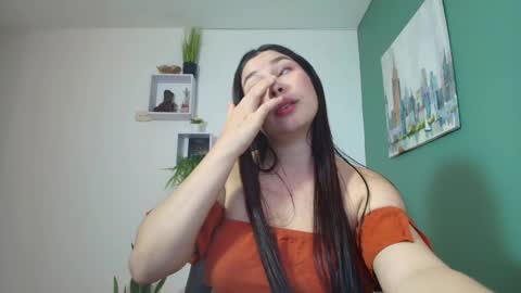 Snapshot of bella_99x chatting on February 2025 02:47:02 PM Bel 3 online show from February 2025 02:47:02 PM