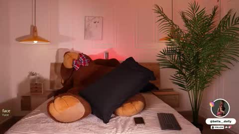    online show from November 2025 05:57:02 PM