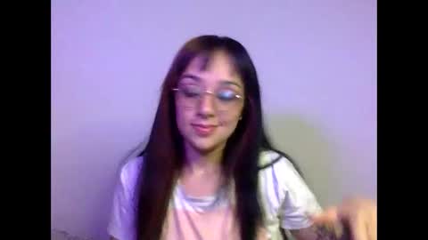 bella_mc online show from May 2026 06:35:02 PM
