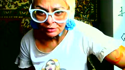 Snapshot of bella_nathalie chatting on November 2025 01:11:01 PM Bella Nathalie online show from November 2025 01:11:01 PM