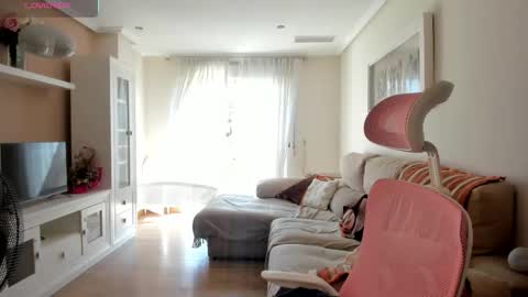 bella_pocahontas3 online show from September 2025 01:10:01 PM