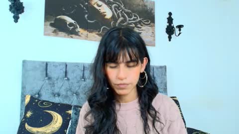 Bella online show from October 2025 01:16:02 AM