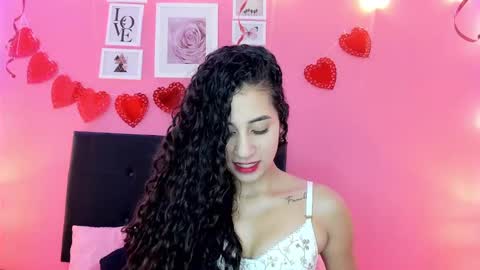 Snapshot of bella_ponce1 chatting on March 2025 02:42:02 PM Bella Ponce online show from March 2025 02:42:02 PM