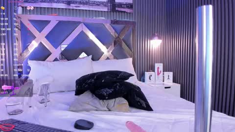 isabella online show from February 2025 07:26:01 AM