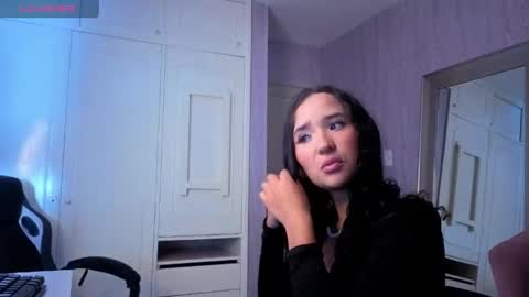 Bella online show from May 2026 12:32:02 PM