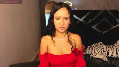 Bella online show from May 2026 01:05:01 PM