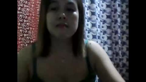 Snapshot of bellaalle chatting on October 2025 01:04:02 PM bellaalle online show from October 2025 01:04:02 PM