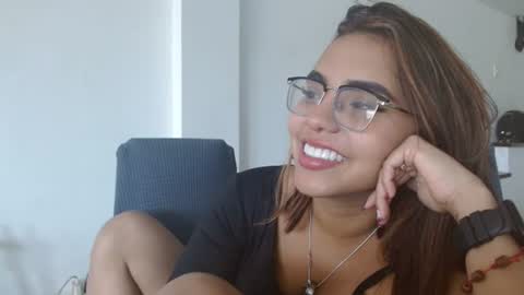 Snapshot of bellabaaker chatting on June 2026 08:13:02 PM Bella Baker online show from June 2026 08:13:02 PM