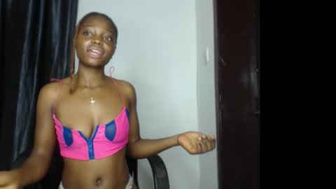 Snapshot of bellababy6 chatting on September 2025 06:00:01 PM bella online show from September 2025 06:00:01 PM