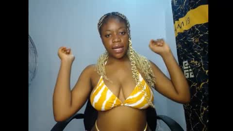 Snapshot of bellababy7 chatting on May 2026 05:30:02 PM bella online show from May 2026 05:30:02 PM