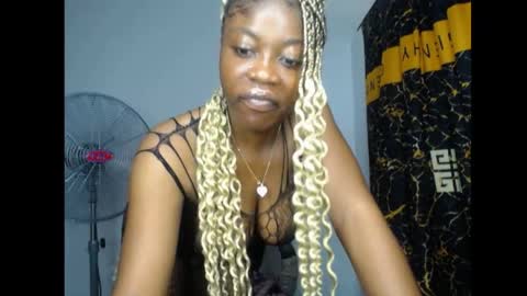 Snapshot of bellababy7 chatting on May 2026 06:09:01 PM bella online show from May 2026 06:09:01 PM
