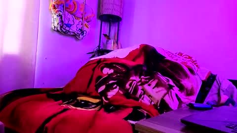 Belle online show from December 2024 08:47:02 PM