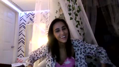 Snapshot of bellaboo999 chatting on January 2025 02:45:02 AM bellaboo999 online show from January 2025 02:45:02 AM