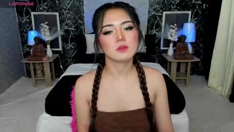 Bella online show from October 2025 07:17:01 AM