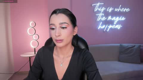  Bella C  online show from June 2026 08:33:02 PM