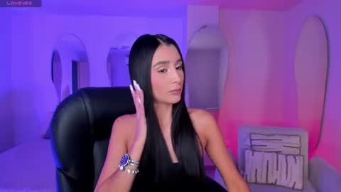  Bella C  online show from June 2026 11:29:02 PM