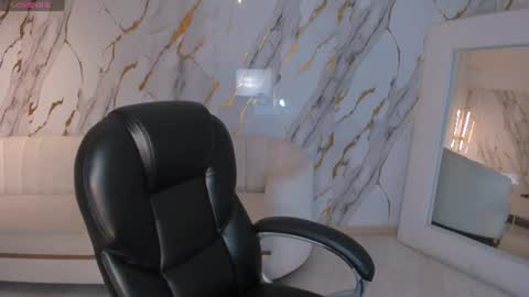  Bella C  online show from June 2026 08:24:01 PM